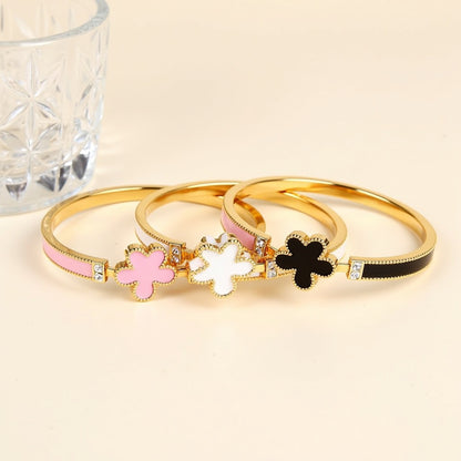 Elegant Five Leaf Flower Bangle™