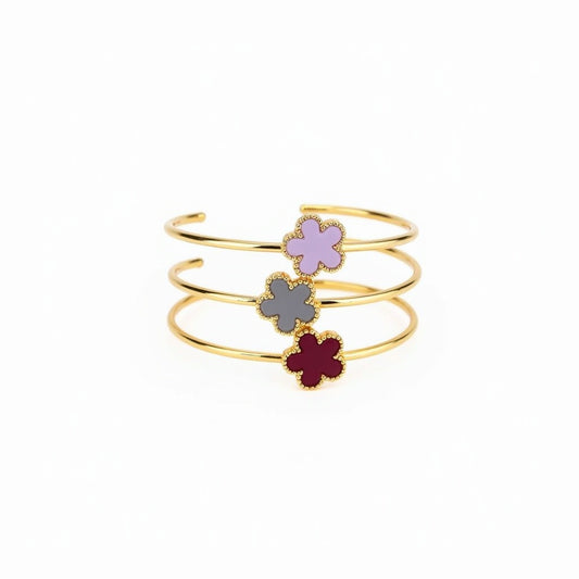 Elegant Gold-Plated Five-Leaf Bangle™